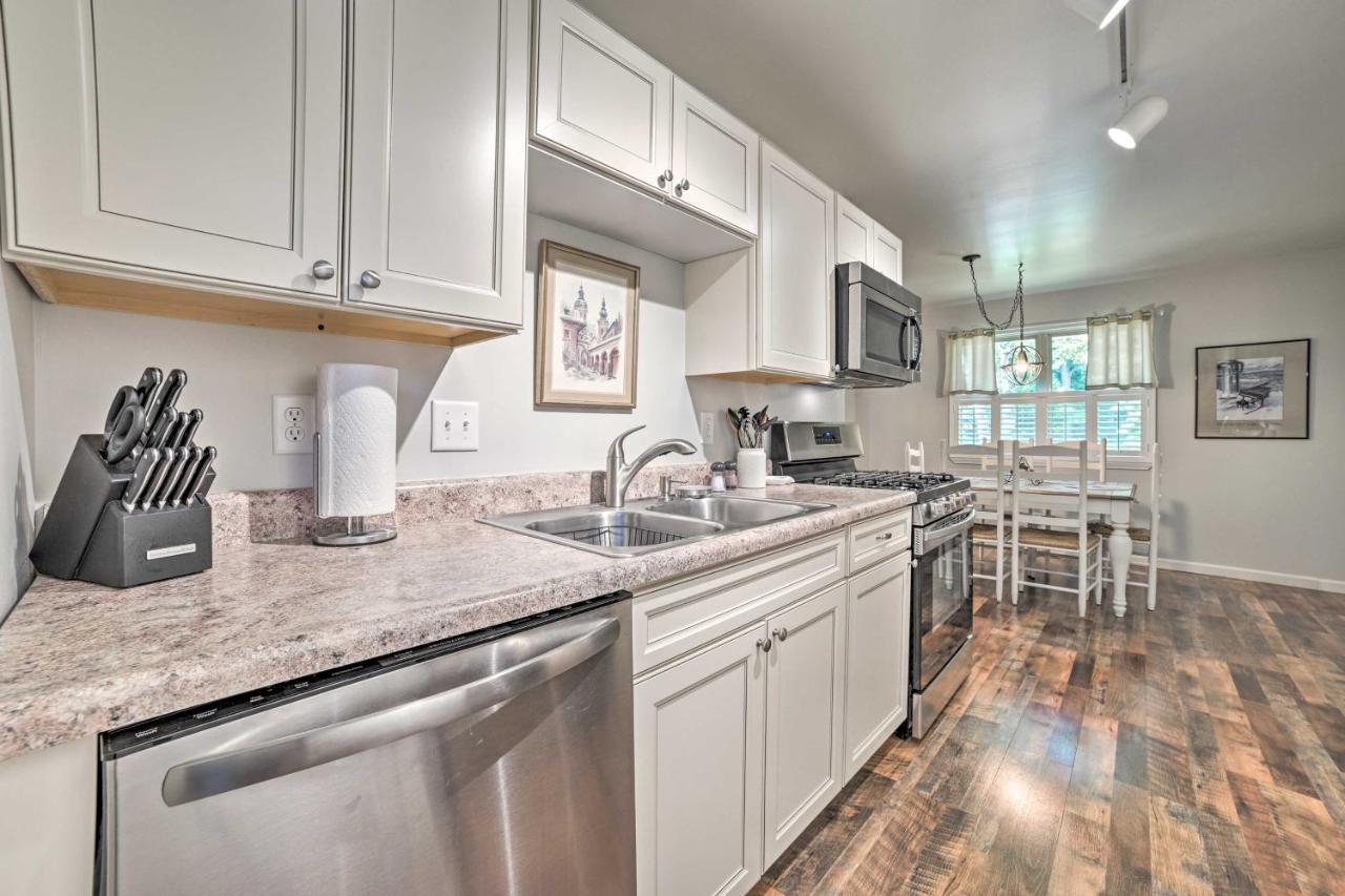 Harbor Springs Retreat With Grill About 1 Mi To Beach! Exterior photo